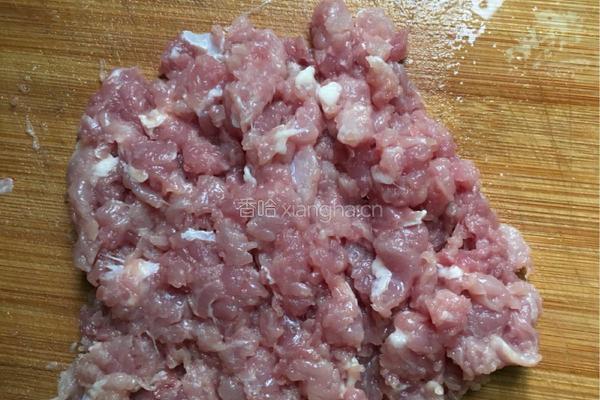 酸菜肉末的做法图解2