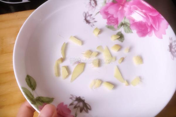蒜蓉粉丝蒸虾的做法图解4