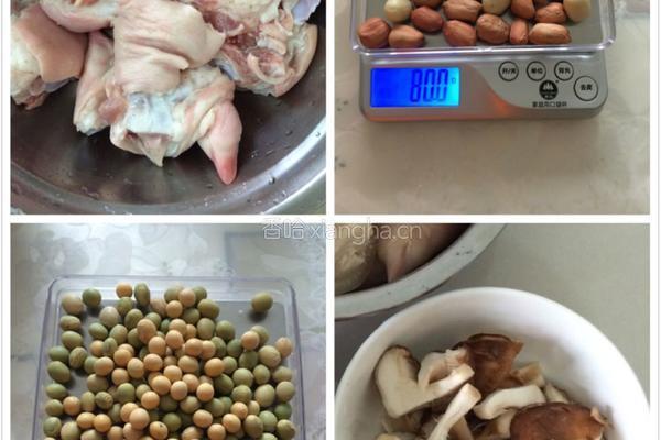 玉米猪蹄汤的做法图解1