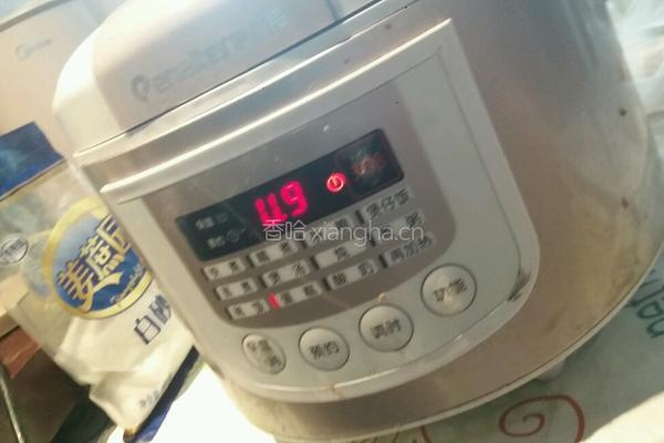 电饭煲蛋糕的做法图解5