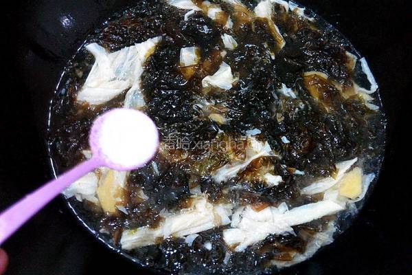 腐竹紫菜汤的做法图解5