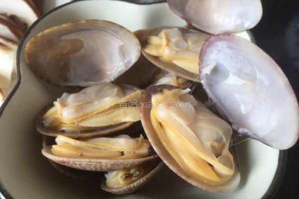 海鲜芝士焗饭的做法图解2