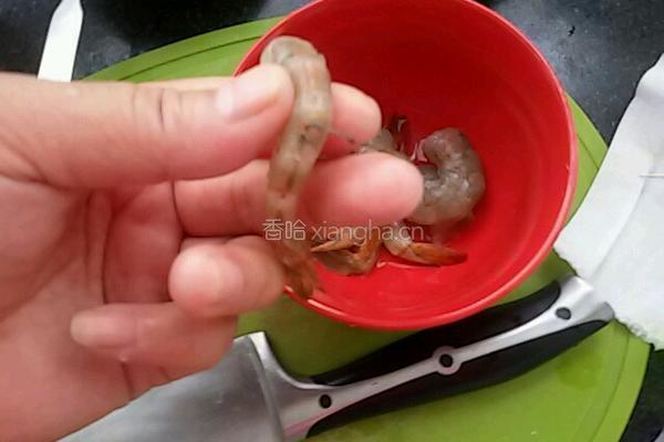 丝瓜虾仁的做法图解3