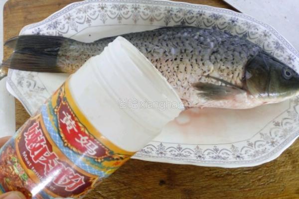 家常鲤鱼（川味）的做法图解3