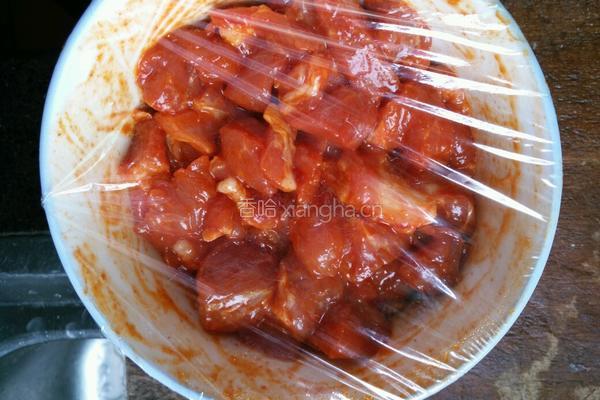 奥尔良味烤肉串的做法图解1
