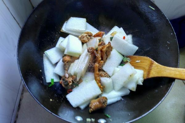 鸡肉炒冬瓜的做法图解4