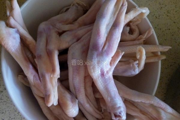 苦藠鸭掌汤的做法图解1
