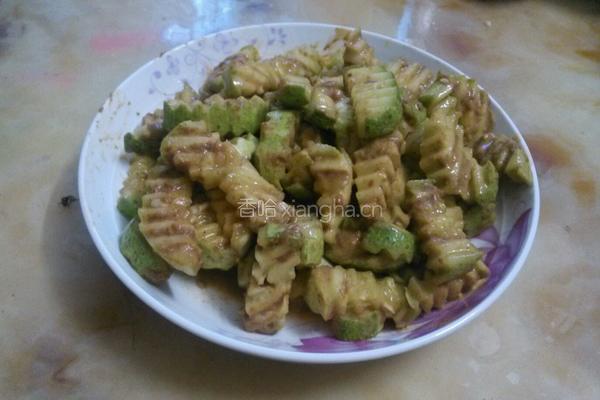 芝麻酱拌黄瓜的做法图解3