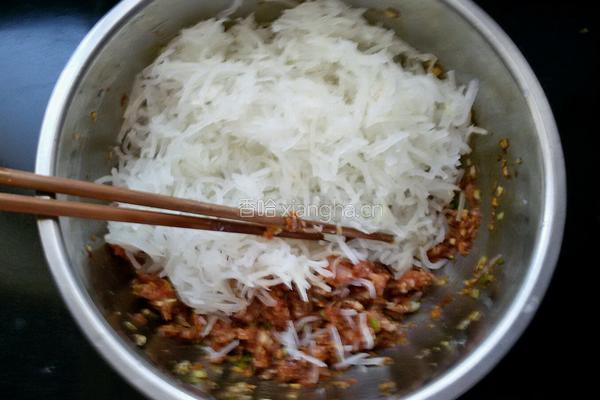 白萝卜猪肉馅饼的做法图解7
