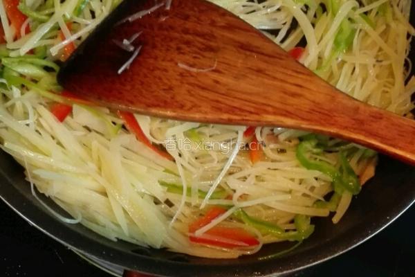 青椒土豆丝的做法图解6
