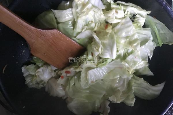 剁椒卷心菜的做法图解6