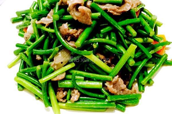 牛肉炒蒜苗的做法图解6