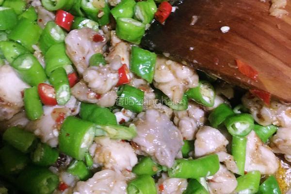 川味仔姜鲜椒兔肉的做法图解9