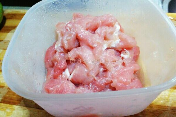 西葫芦炒脊里肉的做法图解6