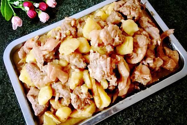 土豆焖鸭的做法图解8