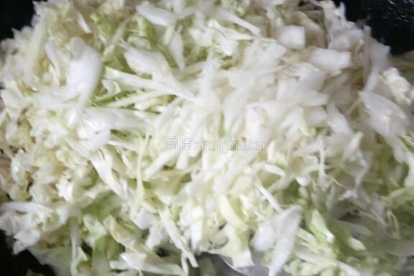 卷心菜炒粉的做法图解6