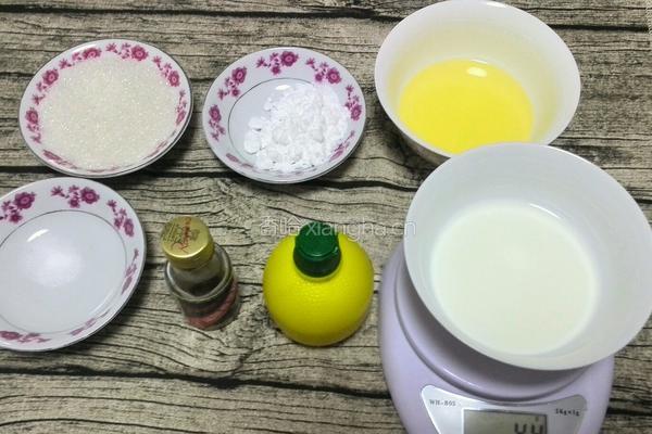 南瓜戚风蛋糕8寸的做法图解2