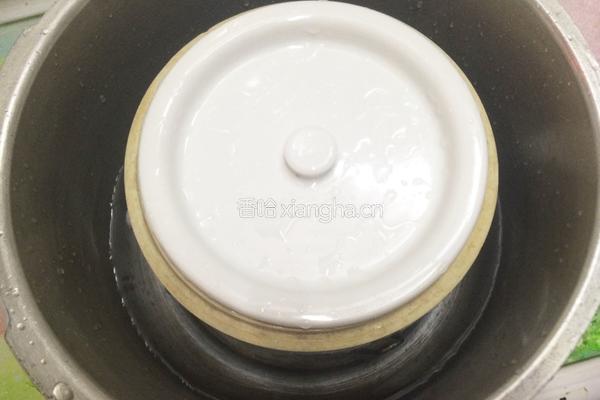 茶树菇炖鸡汤的做法图解6