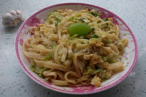 鸡蛋卷心菜炒面条的做法图解13