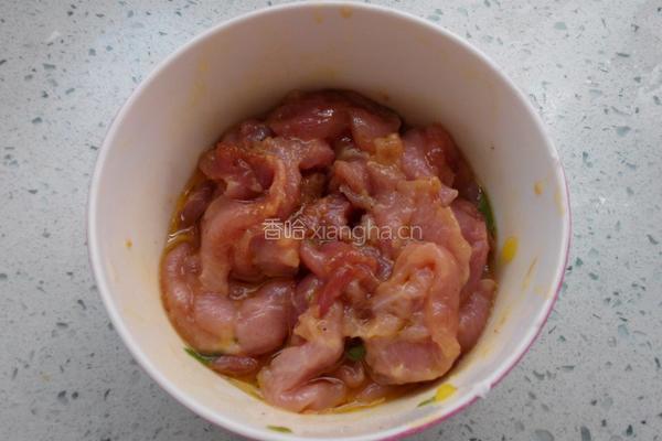 彩椒胡萝卜炒肉片的做法图解4
