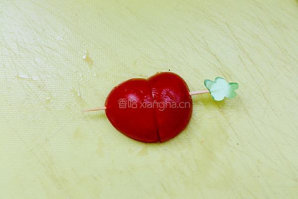 圣女果爱心的做法图解5