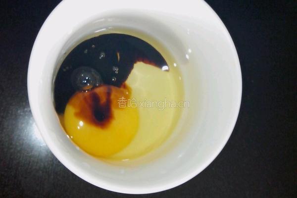 炒酱油拌鸡蛋的做法图解3