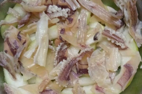 鸭肉干鱿蒸冬瓜的做法图解4