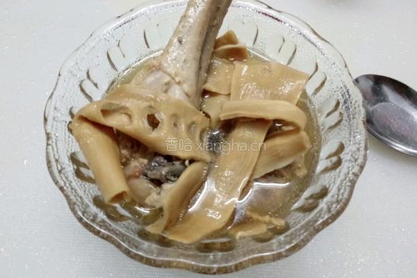 鸭肉笋干汤的做法图解5