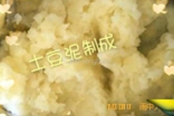 土豆泥肉香菇饼的做法图解3