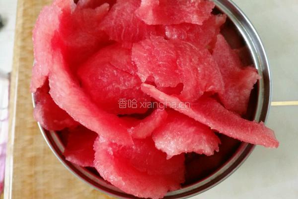 西瓜汁的做法图解2