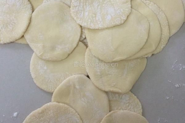 新鲜玉米汁饺子的做法图解7