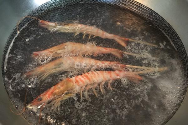 韭菜鸡蛋煎大虾的做法图解2