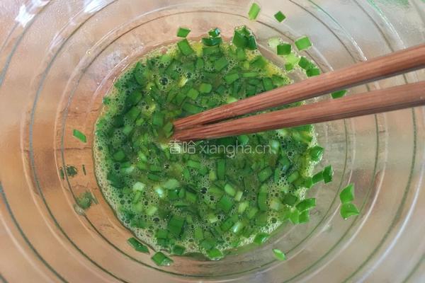 韭菜鸡蛋煎大虾的做法图解4