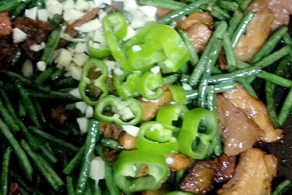 肉炒蒜香豇豆的做法图解10