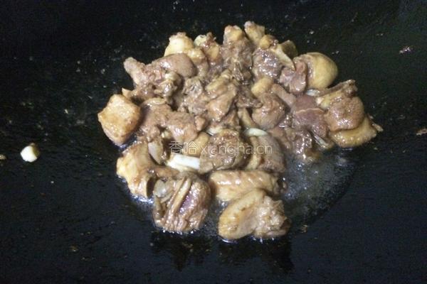 白萝卜焖鸭肉的做法图解5