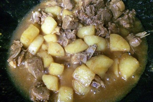 白萝卜焖鸭肉的做法图解8