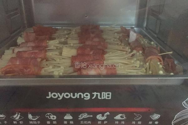 培根金针菇的做法图解3