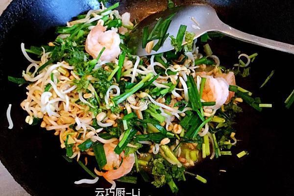 豆芽韭菜炒虾仁的做法图解10