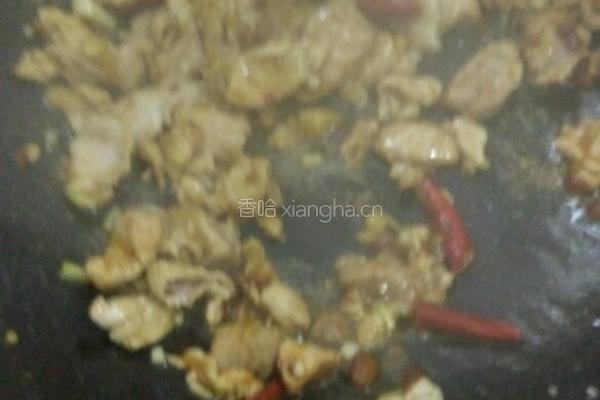 肉片炒蒜薹的做法图解3