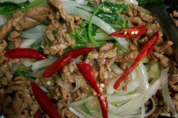 白萝卜炒芹菜肉丝的做法图解7