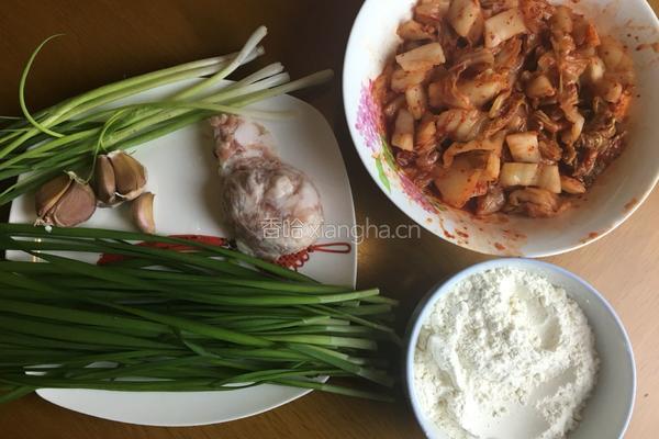 韩式泡菜饼的做法图解1