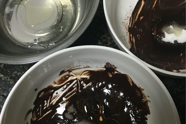 三色戚风的做法图解4