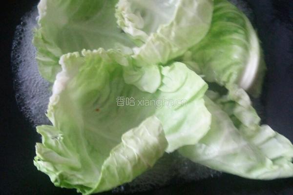 卷心菜包饭的做法图解1