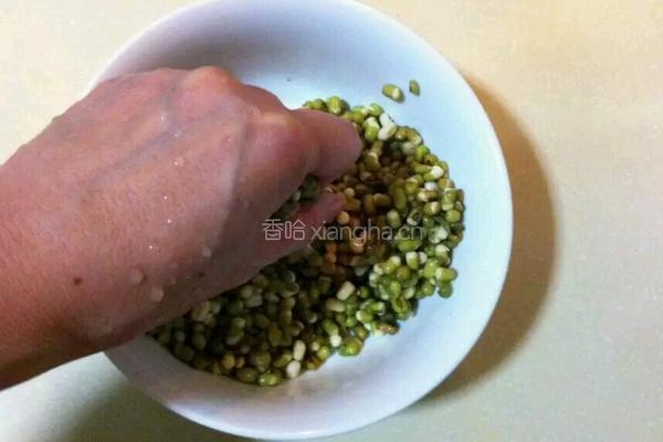 可可绿豆糕的做法图解2