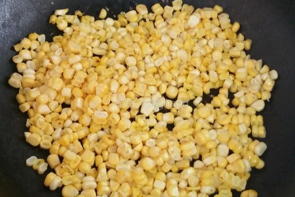 辣椒炒玉米的做法图解5