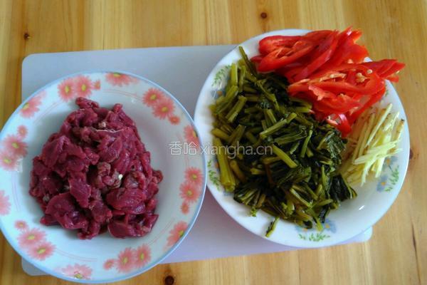 酸菜炒牛肉的做法图解2