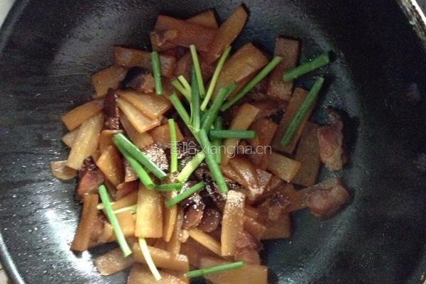 白萝卜炒酱肉的做法图解7