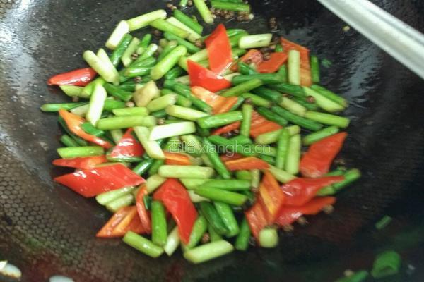 蒜苔炒黄牛肉(酸辣版)的做法图解6