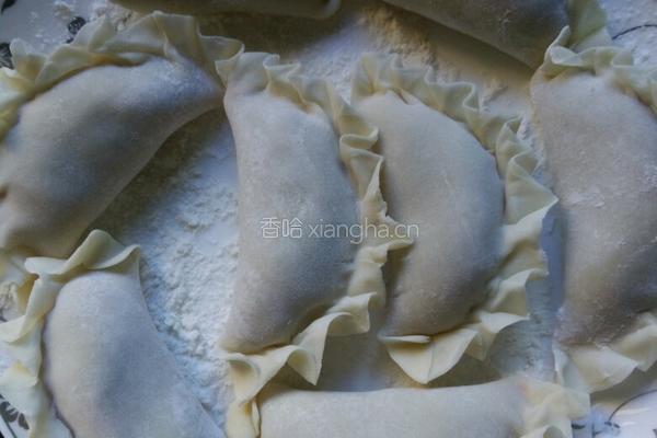 香菇肉馅饺子的做法图解2