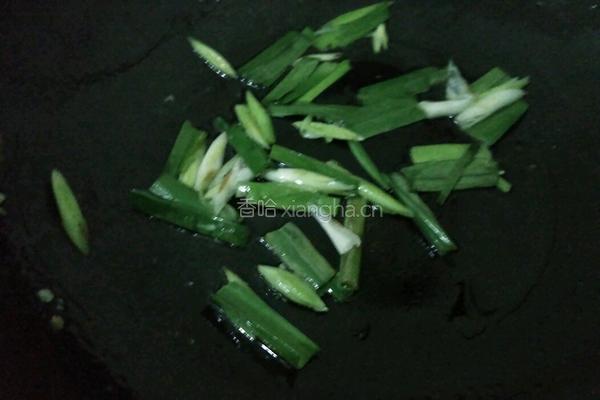 蒜苗猪肉的做法图解5